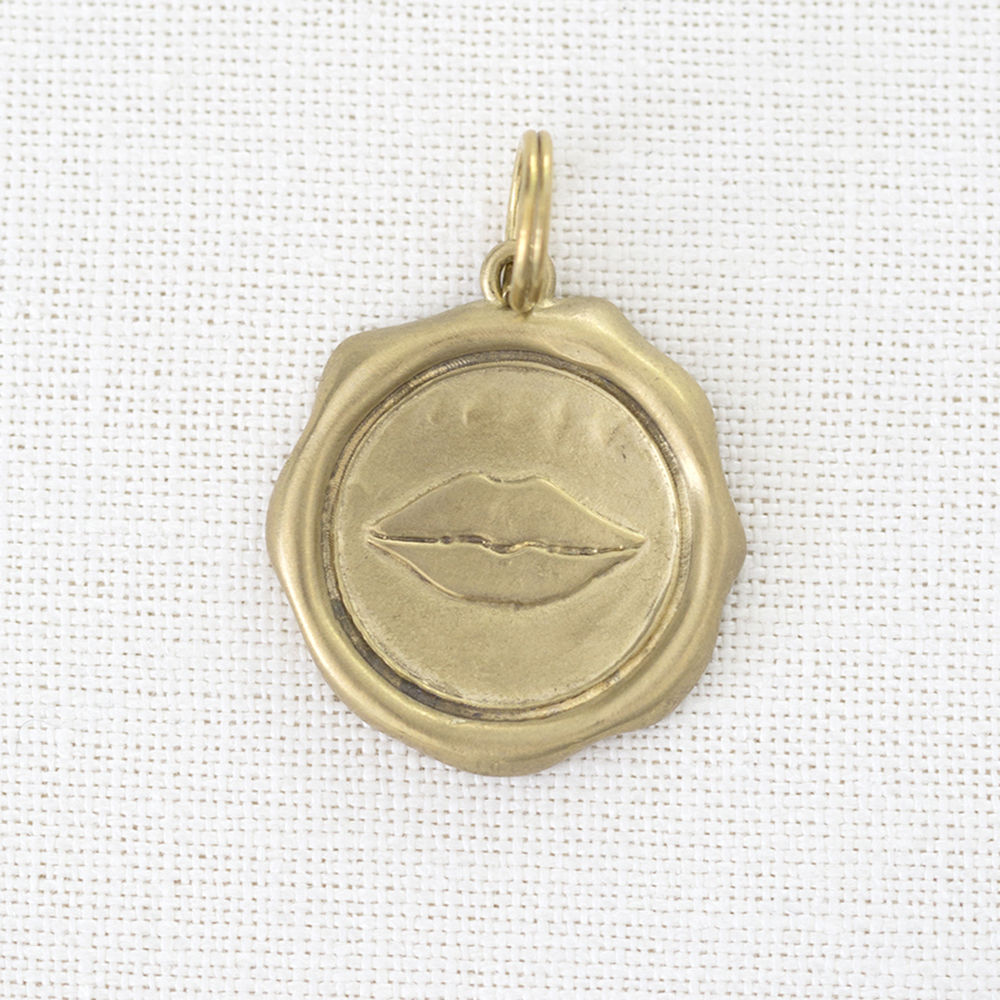 开云（中国） - 附件|饰品|办公家具|设计师家具|Liaison狗项圈