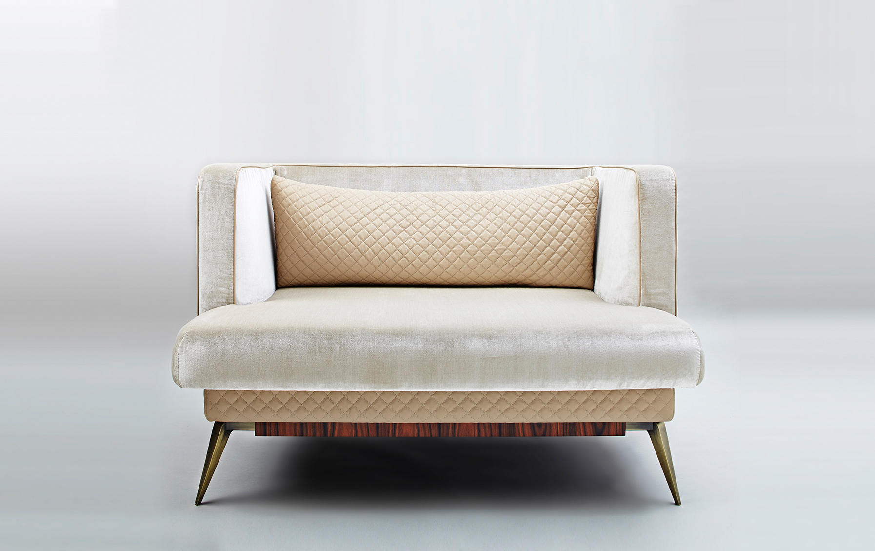 [开云（中国） - 坐具|沙发|办公家具|设计师家具|维多利亚休闲沙发]