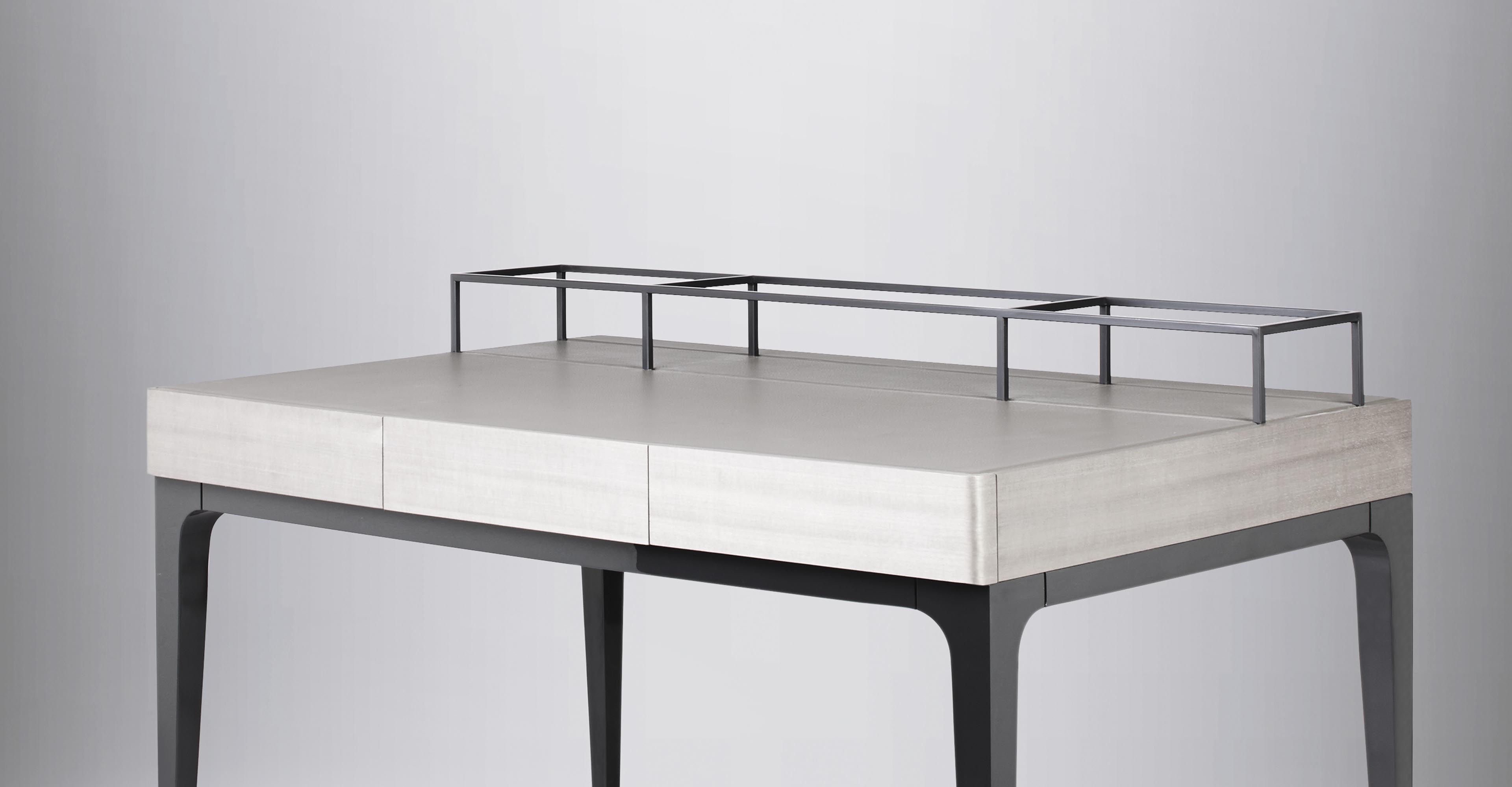 开云（中国） - 桌几|办公桌|办公家具|设计师家具|海明威书桌