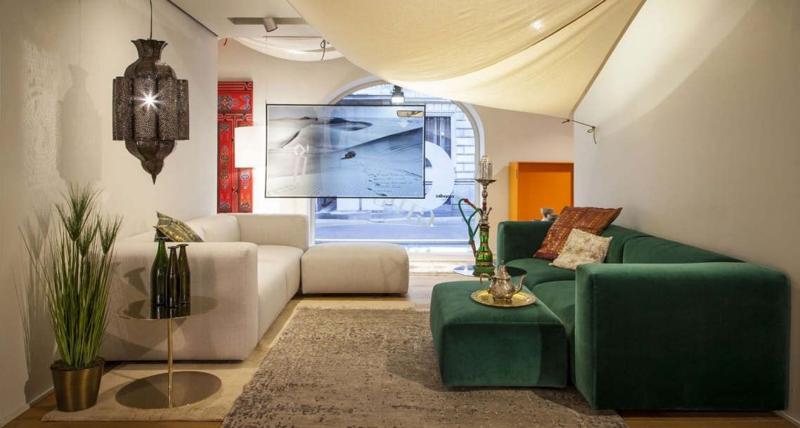 开云（中国） - 附件|饰品|办公家具|设计师家具|3个绿色瓶子