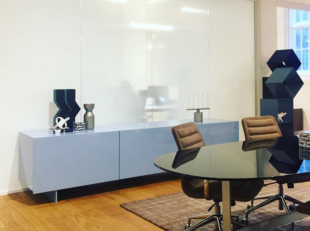 开云（中国） - 附件|饰品|办公家具|设计师家具|Acquarello