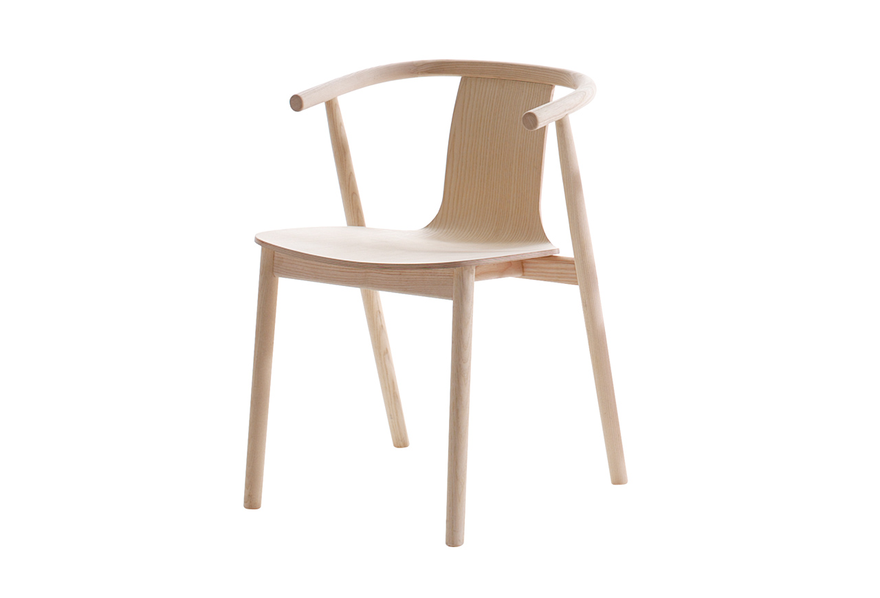 开云（中国） - 坐具|餐椅|办公家具|设计师家具|Bac