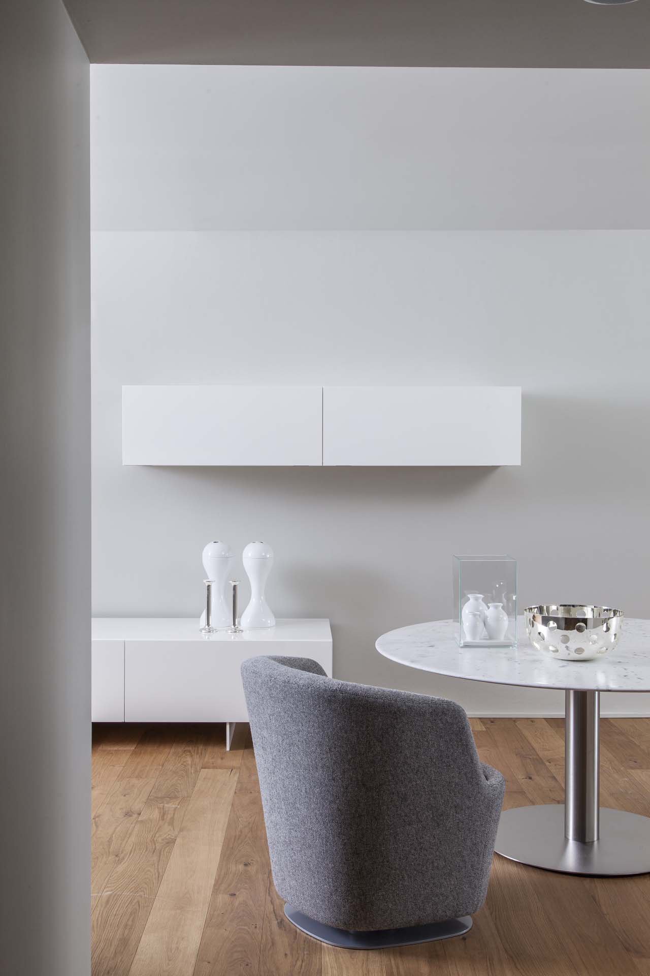 开云（中国） - 桌几|餐桌|办公家具|设计师家具|Big Break