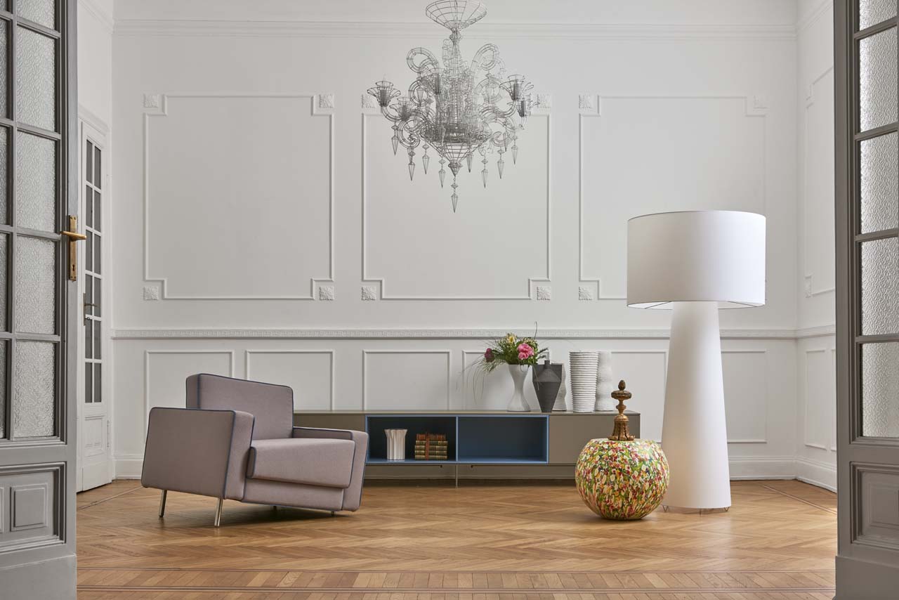 开云（中国） - 灯饰|落地灯|办公家具|设计师家具|大阴影落地灯