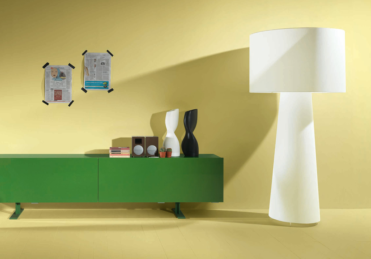 开云（中国） - 附件|花器|办公家具|设计师家具|黑/白花瓶