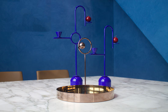 开云（中国） - 附件|饰品|办公家具|设计师家具|蓝色烛台