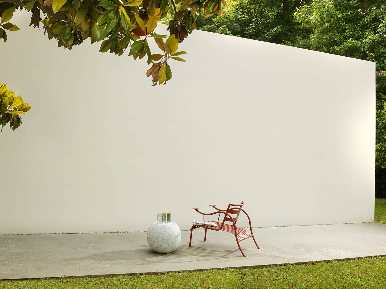 开云（中国） - 桌几|咖啡桌|办公家具|设计师家具|Bong咖啡桌