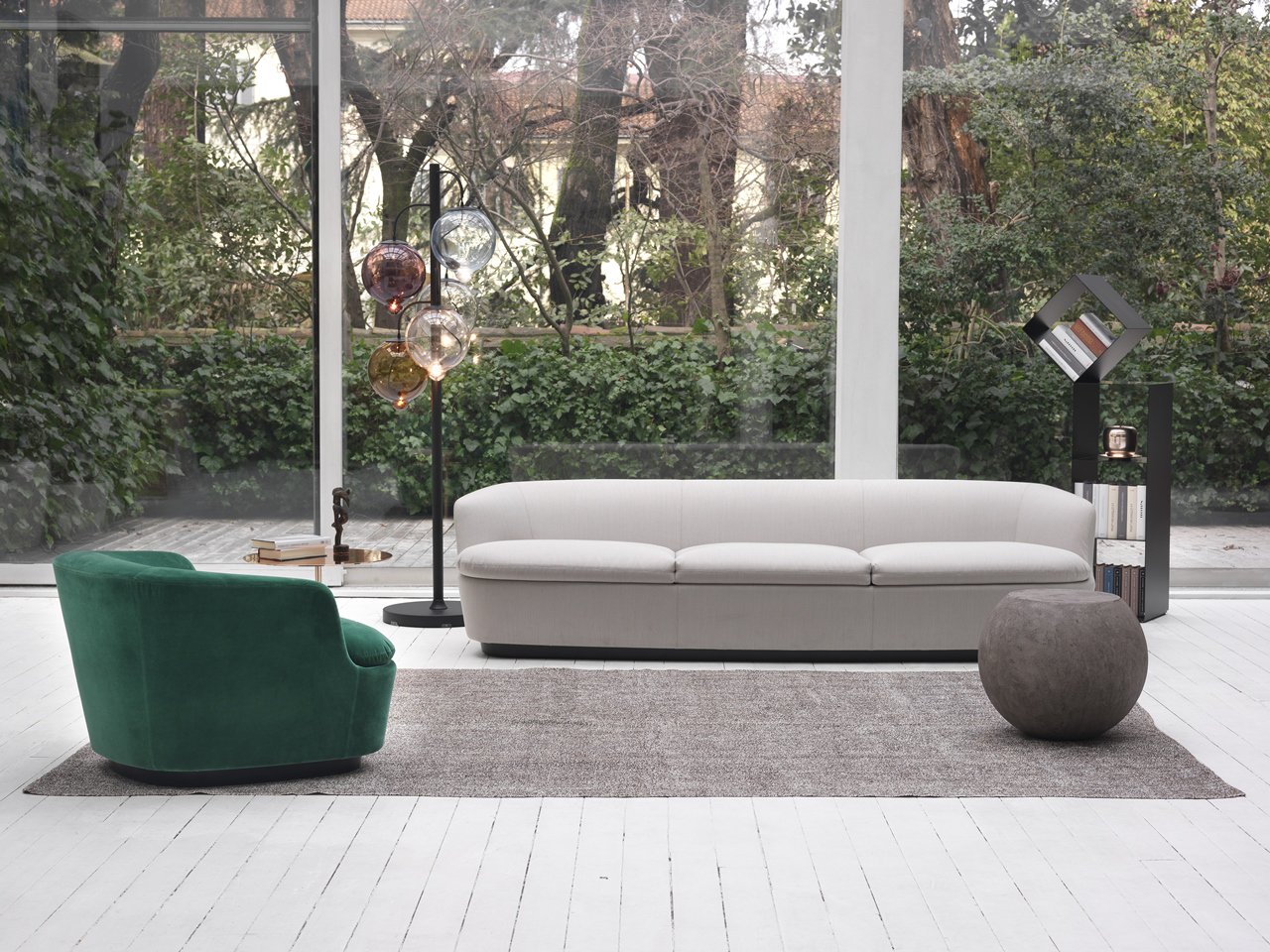 开云（中国） - 桌几|咖啡桌|办公家具|设计师家具|Bong咖啡桌