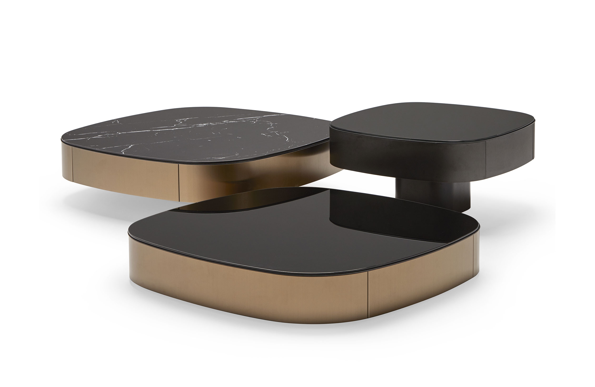 [开云（中国） - 桌几|茶几/边几|办公家具|设计师家具| 克莱斯勒咖啡桌]