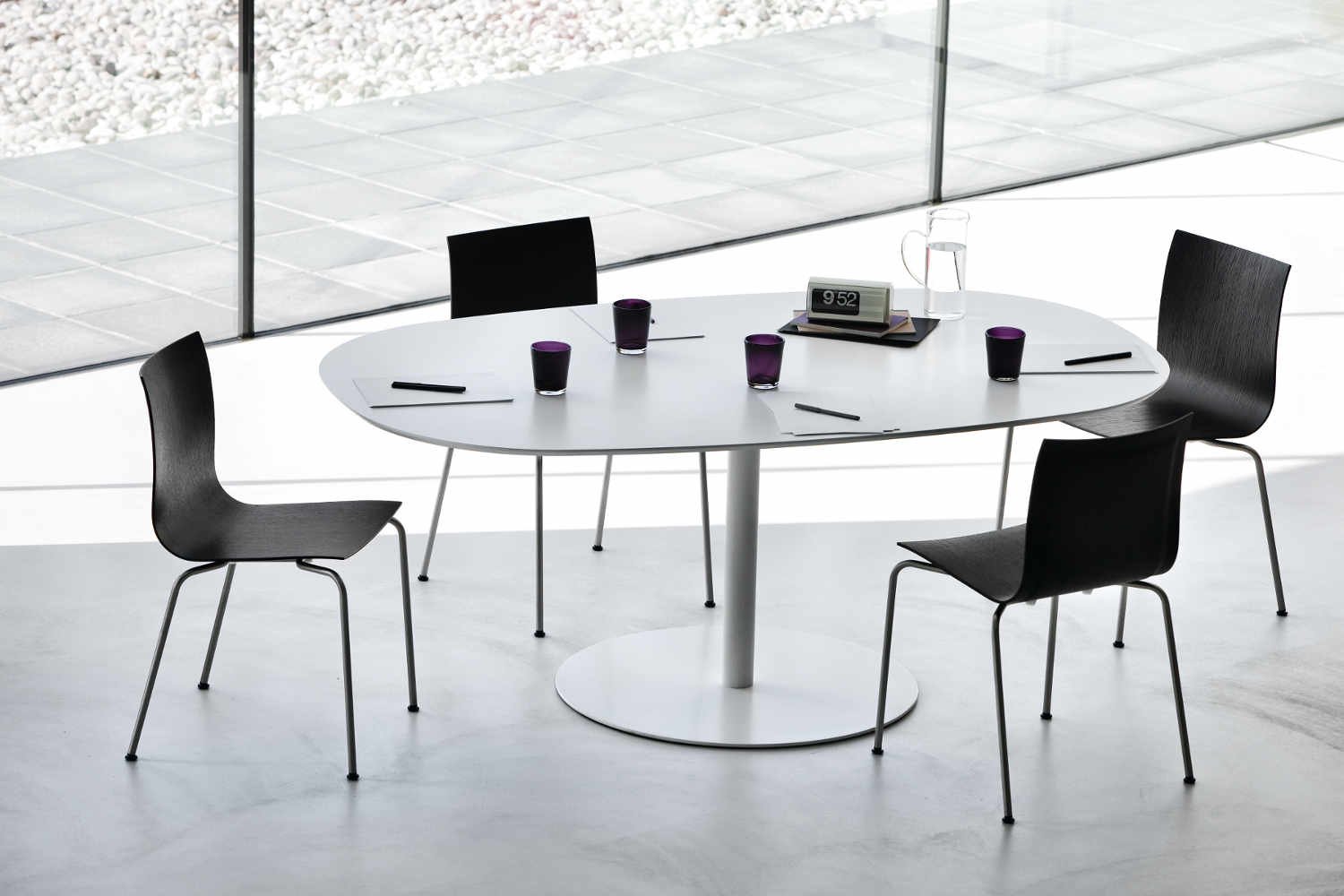 开云（中国） - 坐具|餐椅|办公家具|设计师家具|Thin 餐椅/会客椅