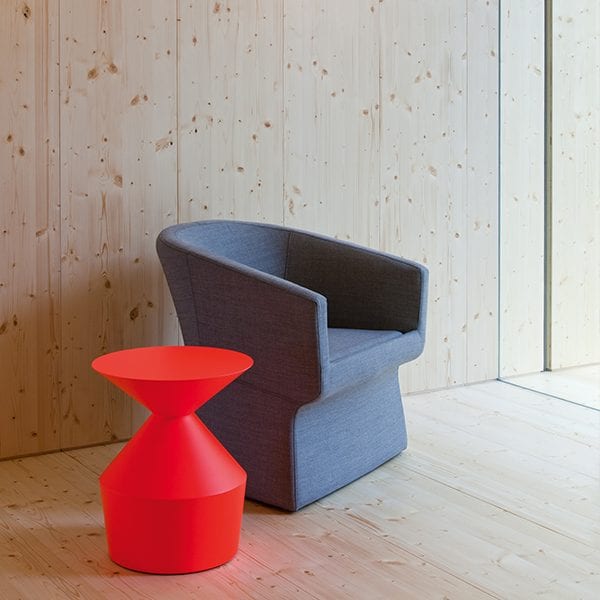 开云（中国） - 桌几|茶几/边几|办公家具|设计师家具|Shape 茶几/角几