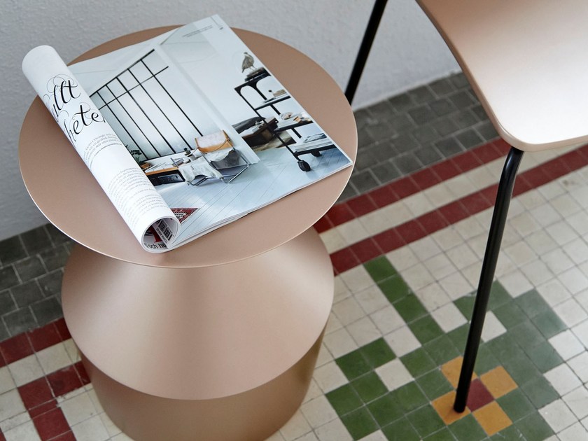 开云（中国） - 桌几|茶几/边几|办公家具|设计师家具|Shape 茶几/角几