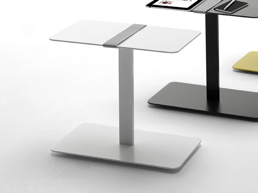 开云（中国） - 桌几|茶几/边几|办公家具|设计师家具|SERRA 茶几/角几