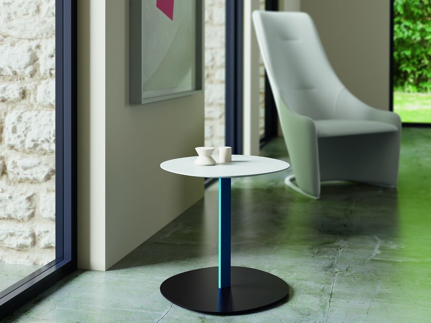 开云（中国） - 桌几|茶几/边几|办公家具|设计师家具|SERRA 茶几/角几