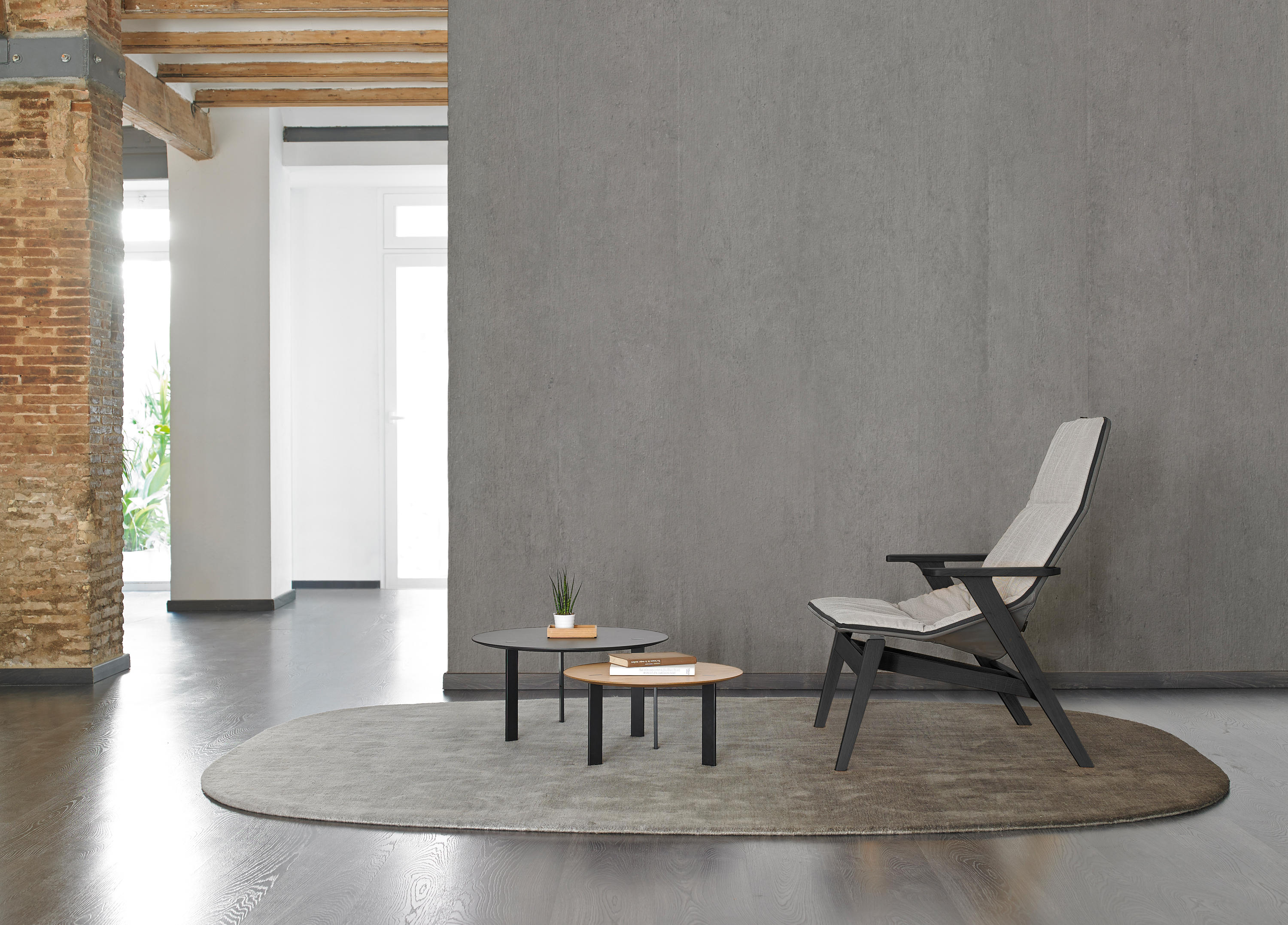 开云（中国） - 桌几|茶几/边几|办公家具|设计师家具|Ryutaro 茶几/角几