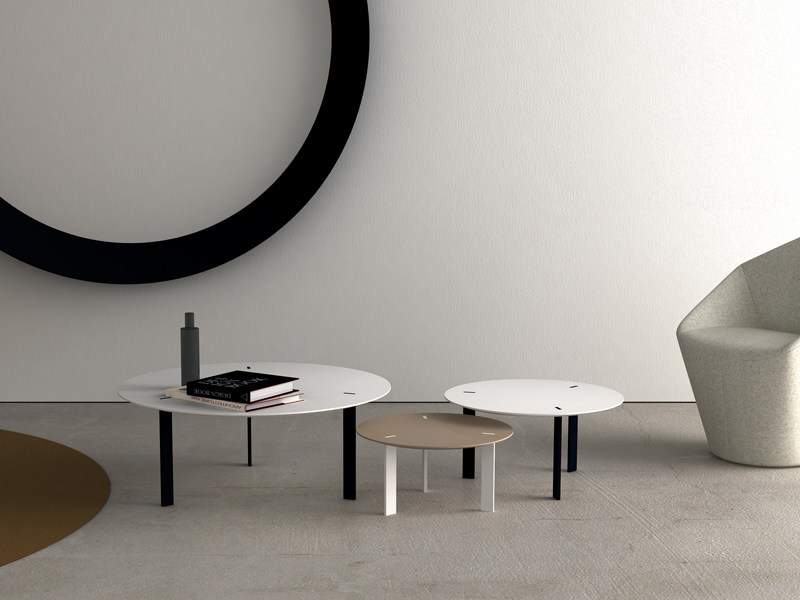 开云（中国） - 桌几|茶几/边几|办公家具|设计师家具|Ryutaro 茶几/角几