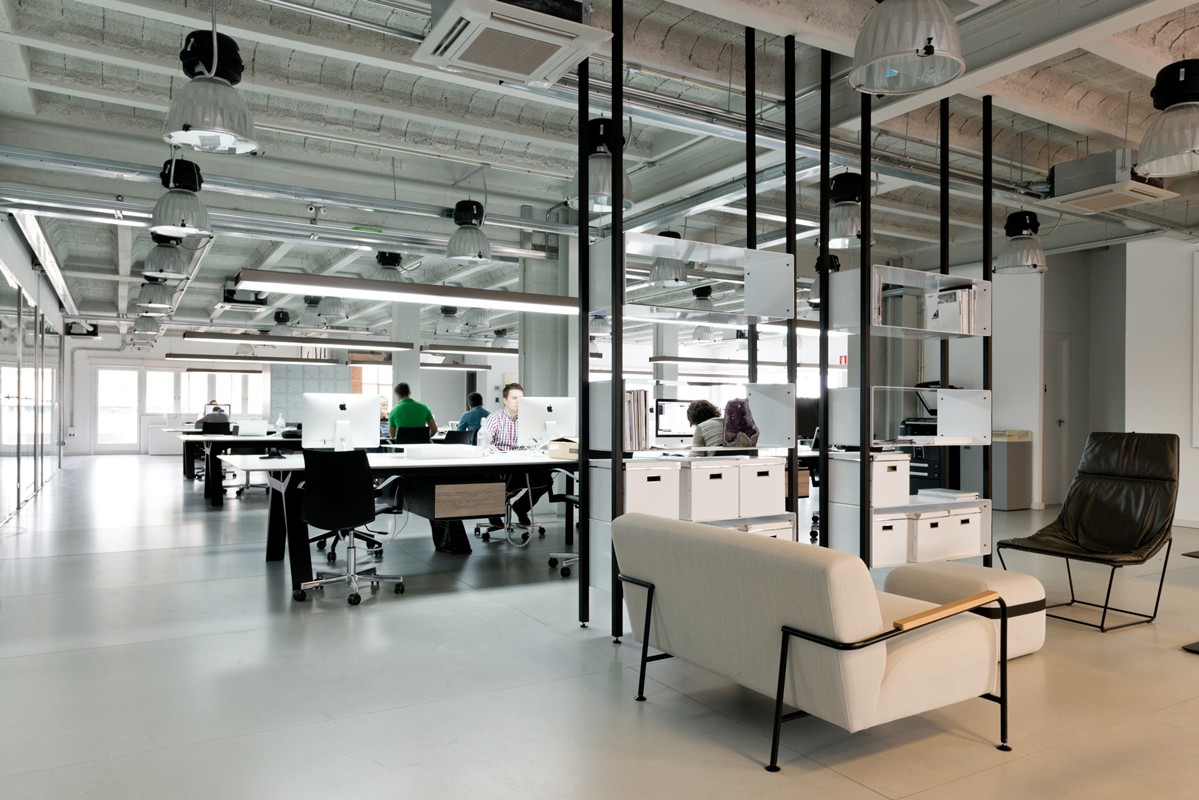 开云（中国） - 坐具|沙发|办公家具|设计师家具|Colubi 扶手椅/沙发椅