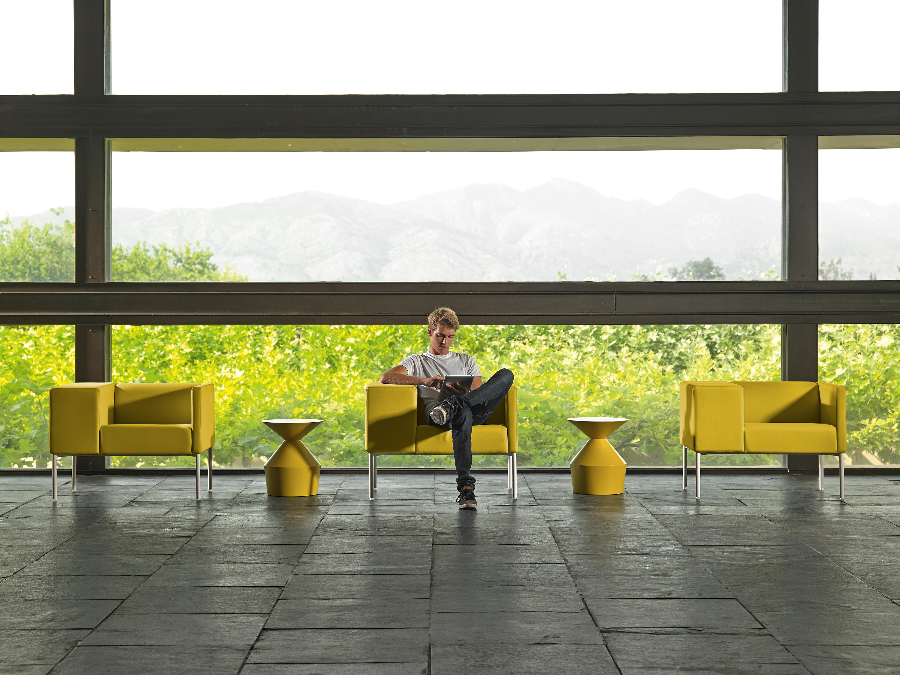 开云（中国） - 坐具|沙发|办公家具|设计师家具|Brix 扶手椅/沙发椅