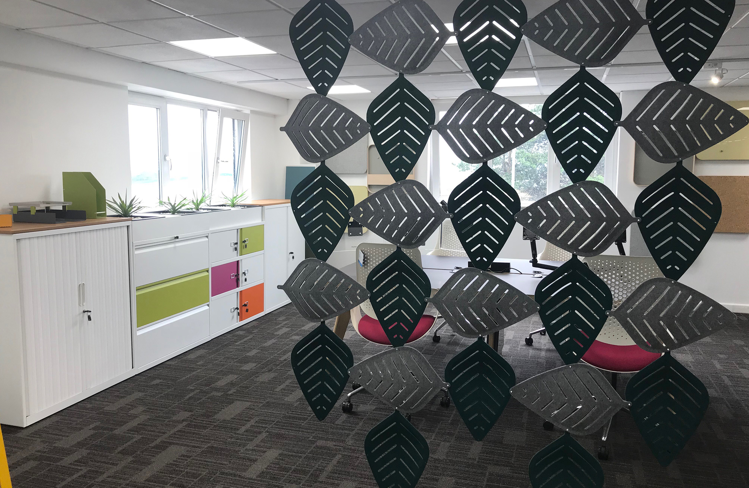 开云（中国） - 附件|装饰画/墙饰|办公家具|设计师家具|声学壁挂幕墙