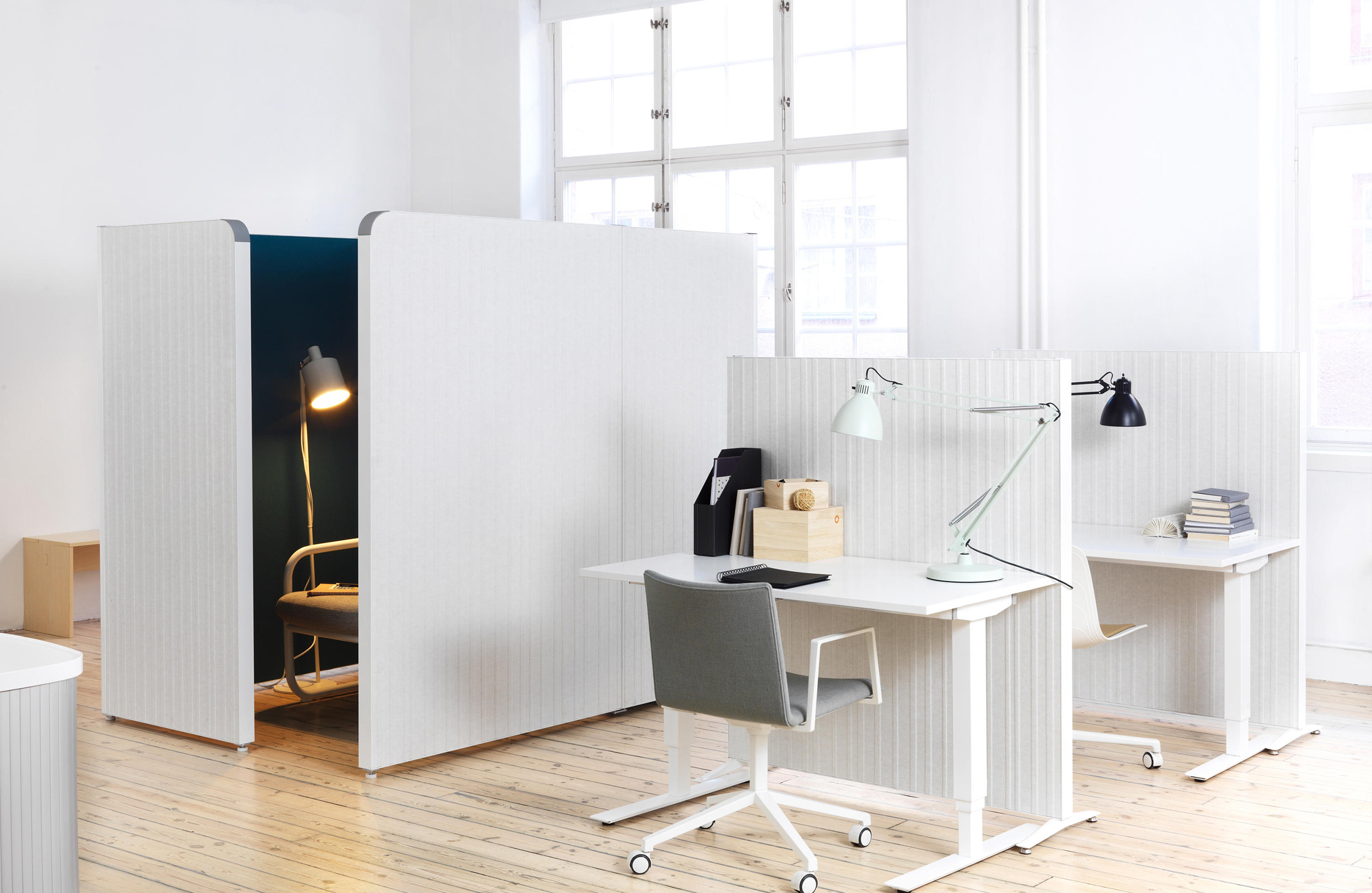 开云（中国） - 附件|屏风|办公家具|设计师家具|Alumi Combi屏幕屏风