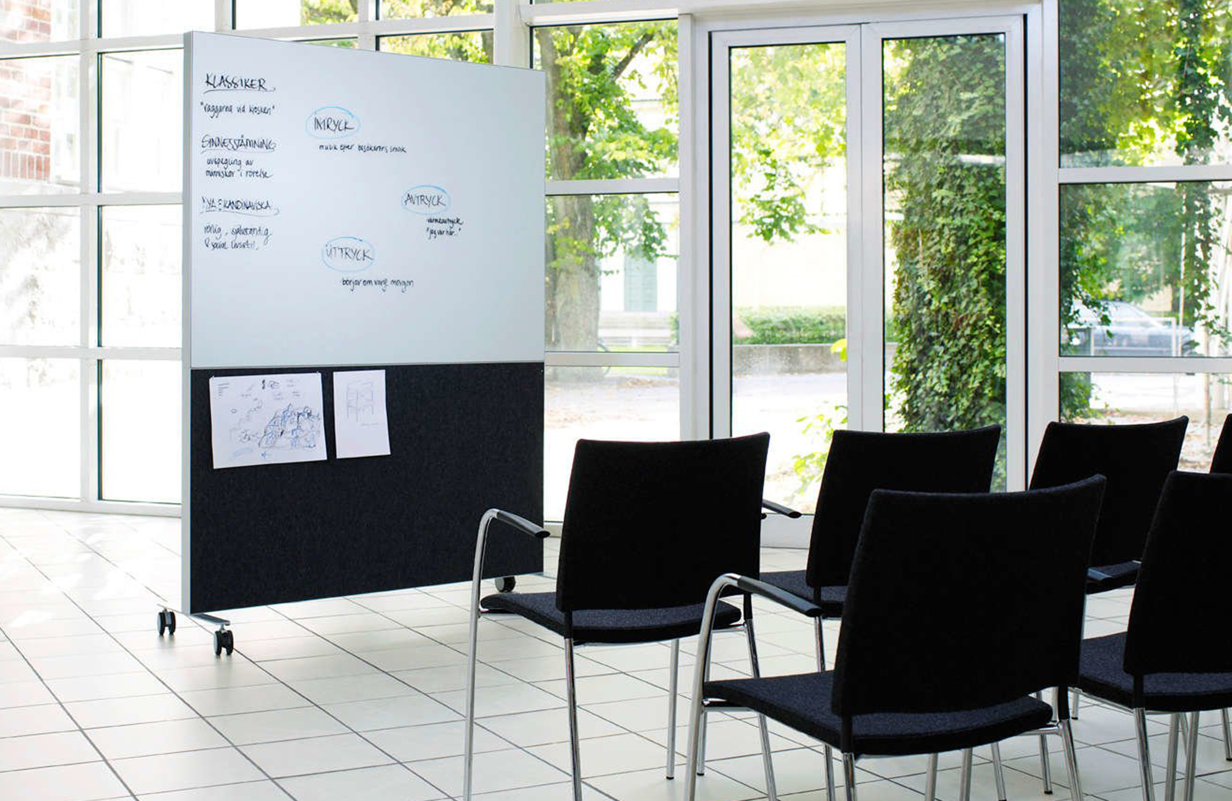 开云（中国） - 附件|装饰画/墙饰|办公家具|设计师家具|Chubby墙板