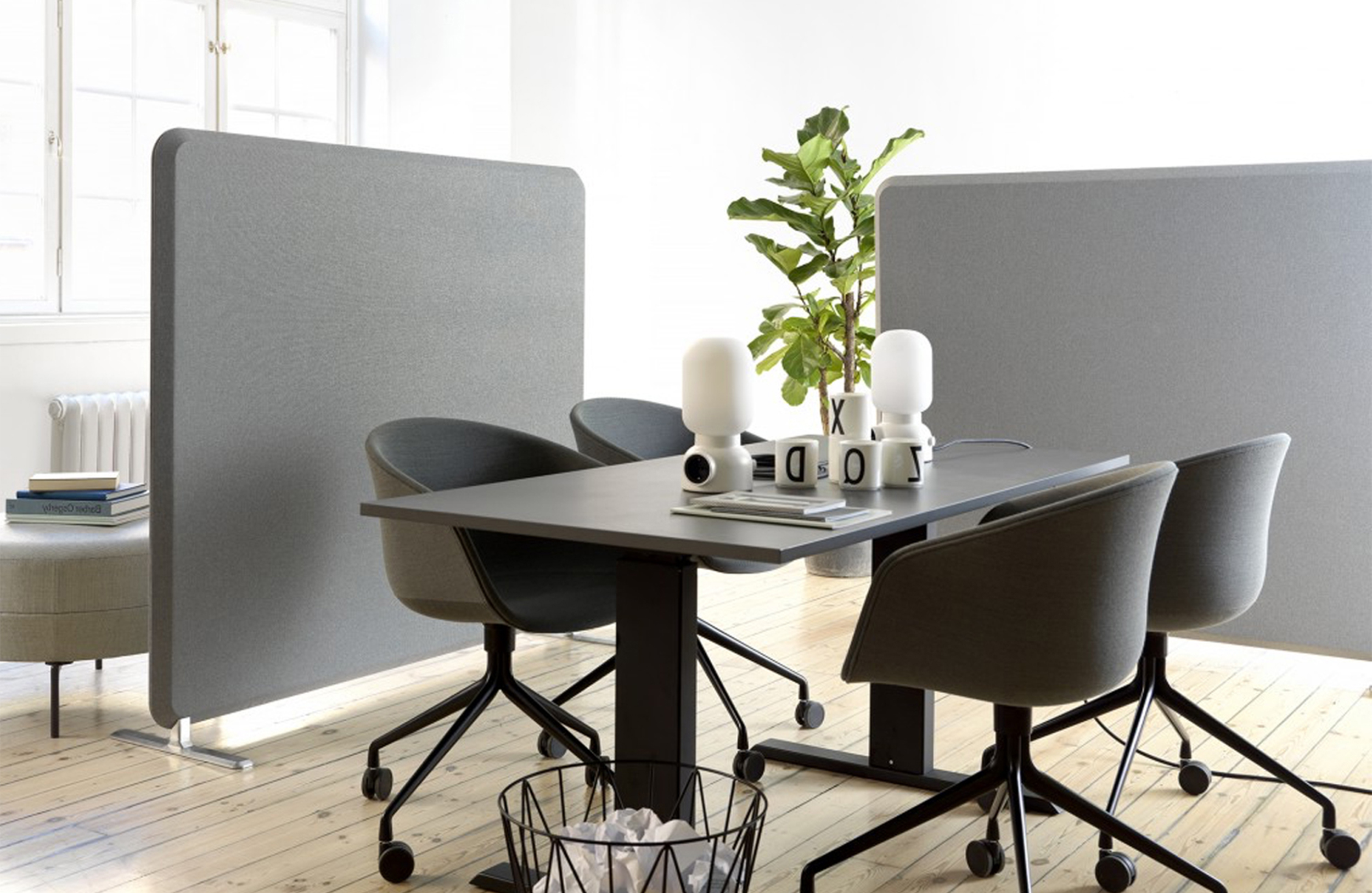 开云（中国） - 附件|屏风|办公家具|设计师家具|Domo地板屏幕