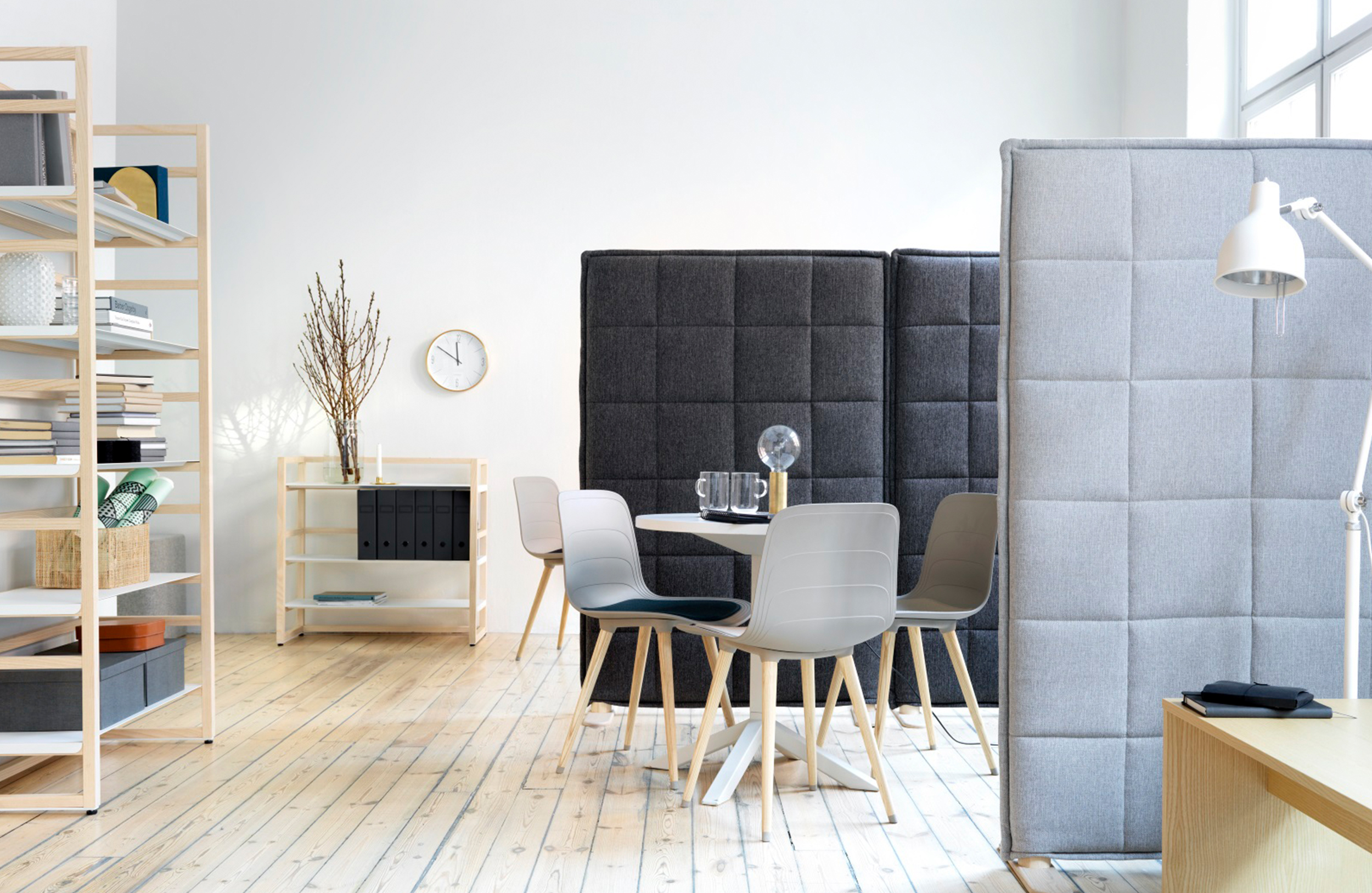 开云（中国） - 附件|屏风|办公家具|设计师家具|seam地板屏幕