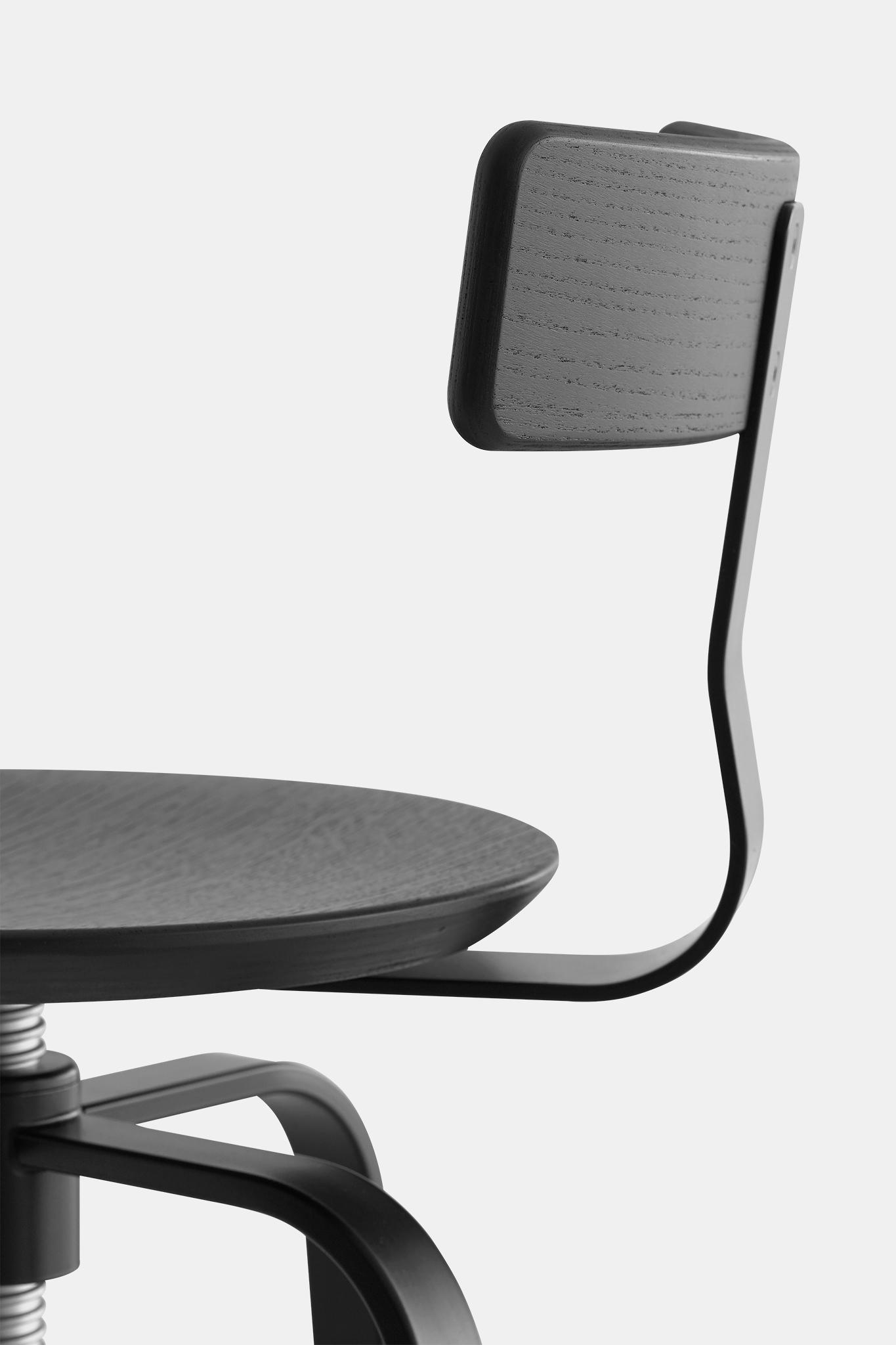 开云（中国） - 坐具|吧椅/凳子|办公家具|设计师家具|GIRO 椅子