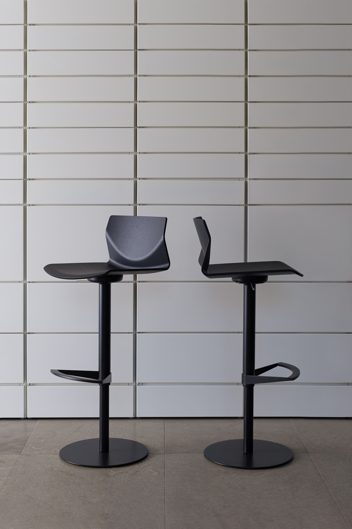 开云（中国） - 坐具|吧椅/凳子|办公家具|设计师家具|KAI  凳/吧椅