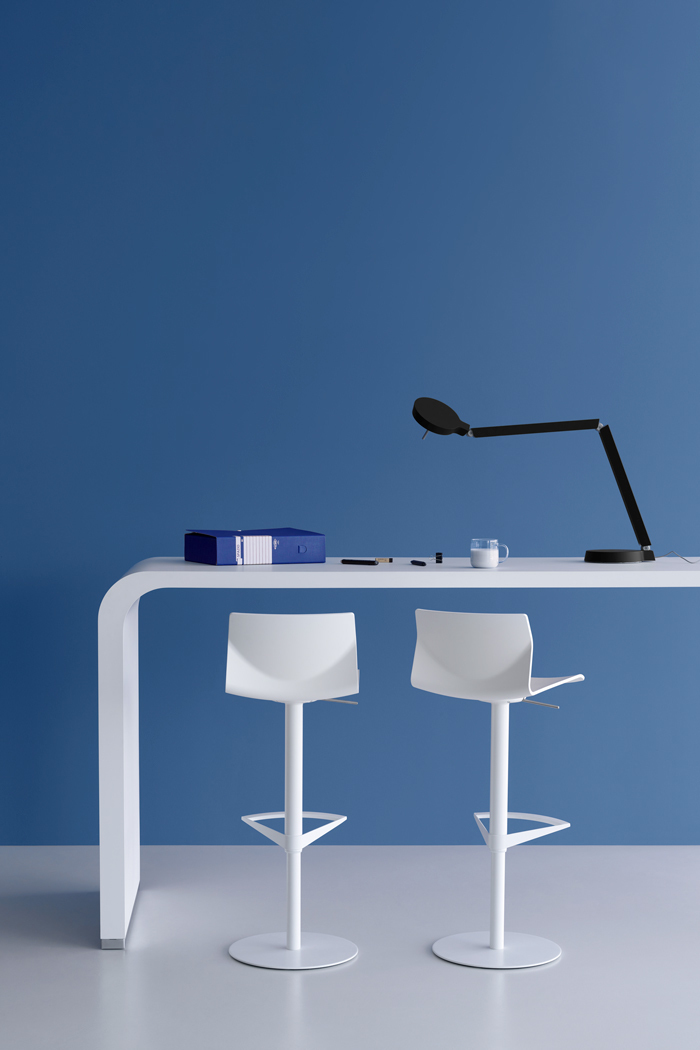 开云（中国） - 坐具|吧椅/凳子|办公家具|设计师家具|KAI  凳/吧椅