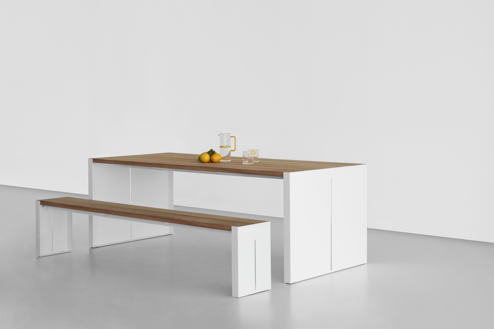 开云（中国） - 桌几|吧台|办公家具|设计师家具|PANCO 吧台