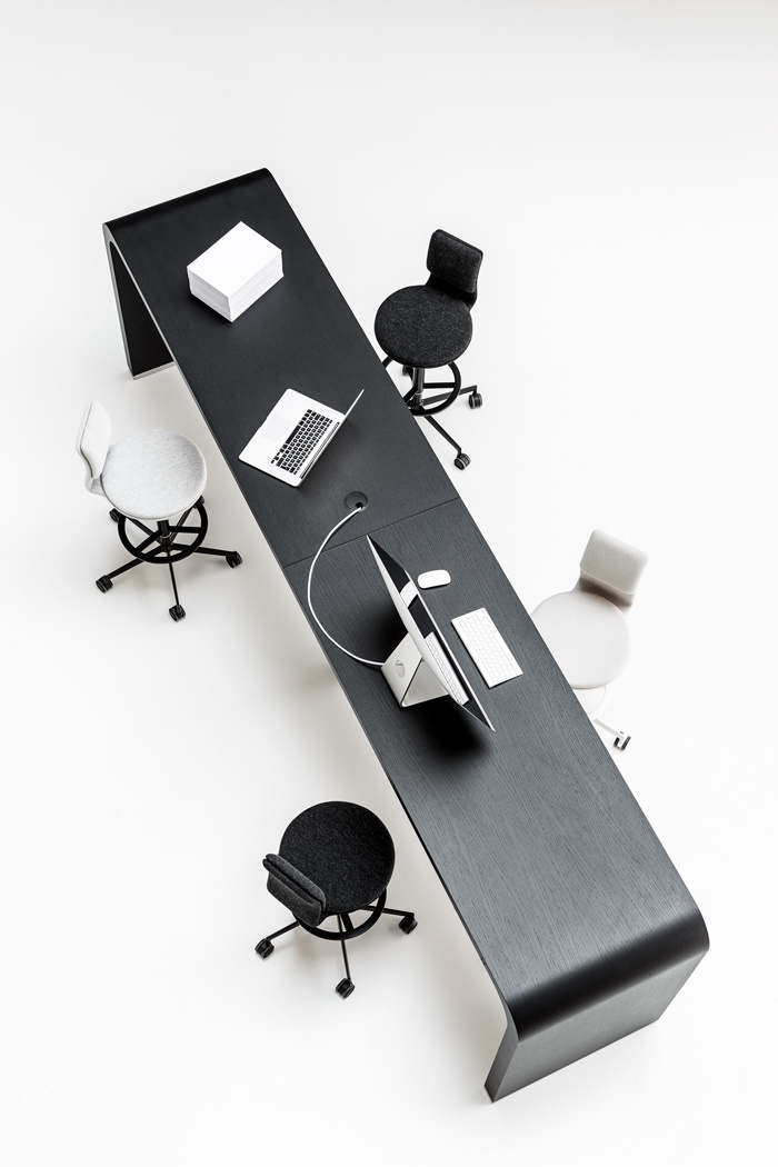 开云（中国） - 桌几|吧台|办公家具|设计师家具|BRUNCH 吧台