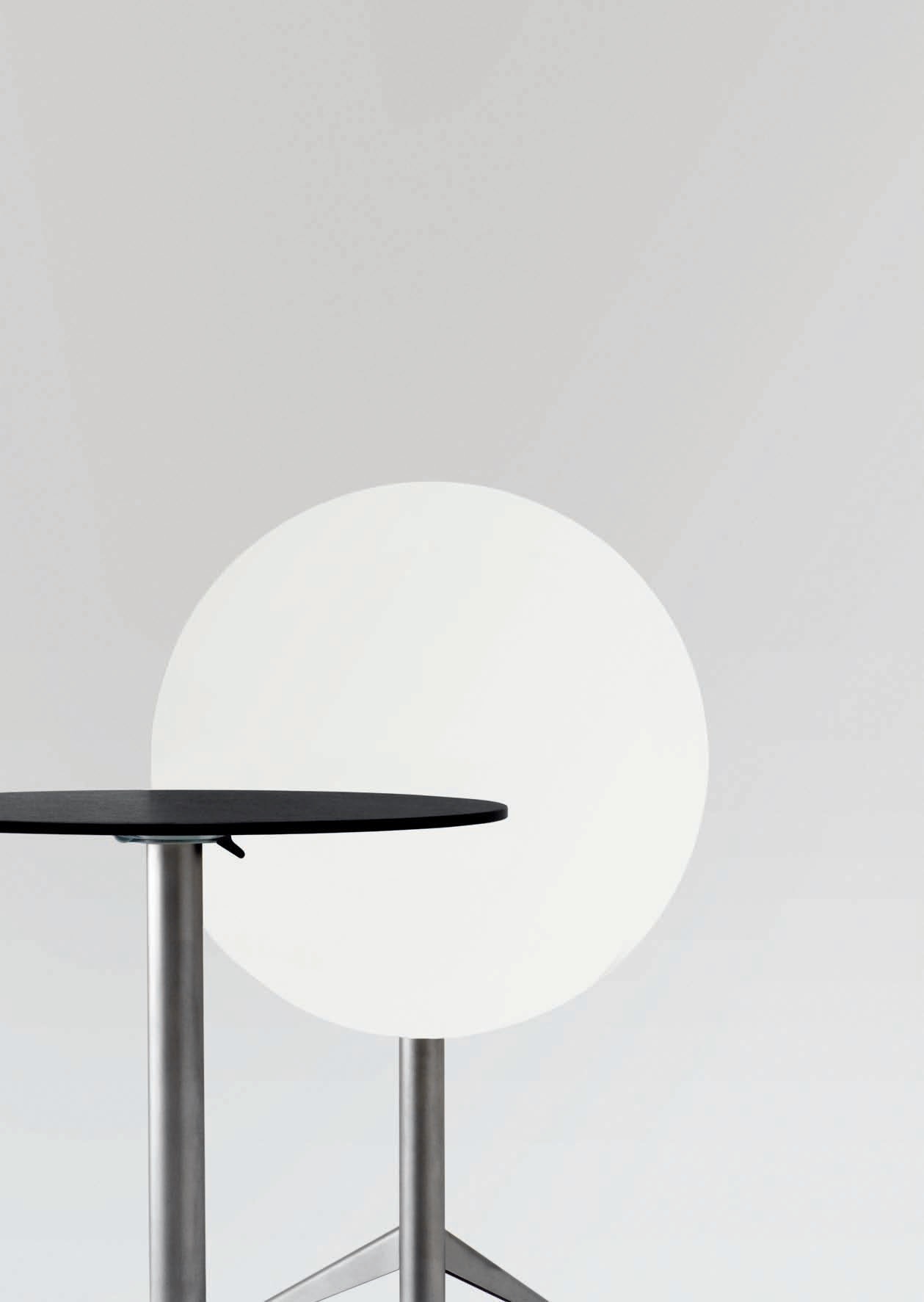 开云（中国） - 桌几|咖啡桌|办公家具|设计师家具|SELTZ 咖啡桌