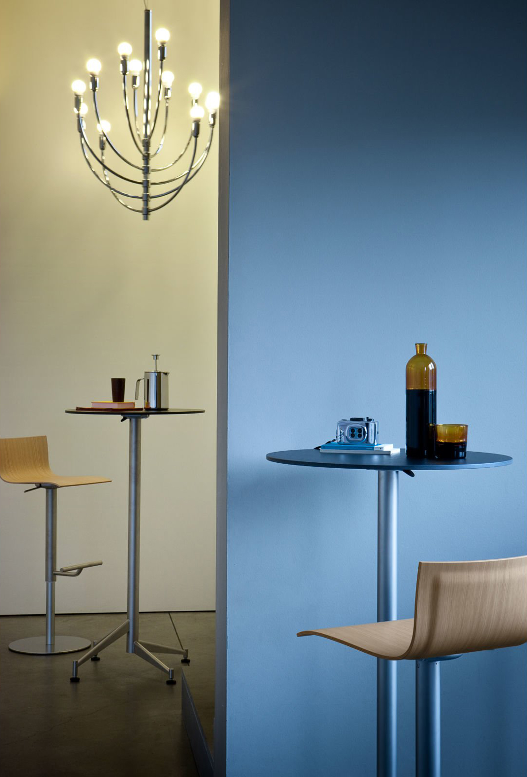 开云（中国） - 桌几|咖啡桌|办公家具|设计师家具|SELTZ 咖啡桌