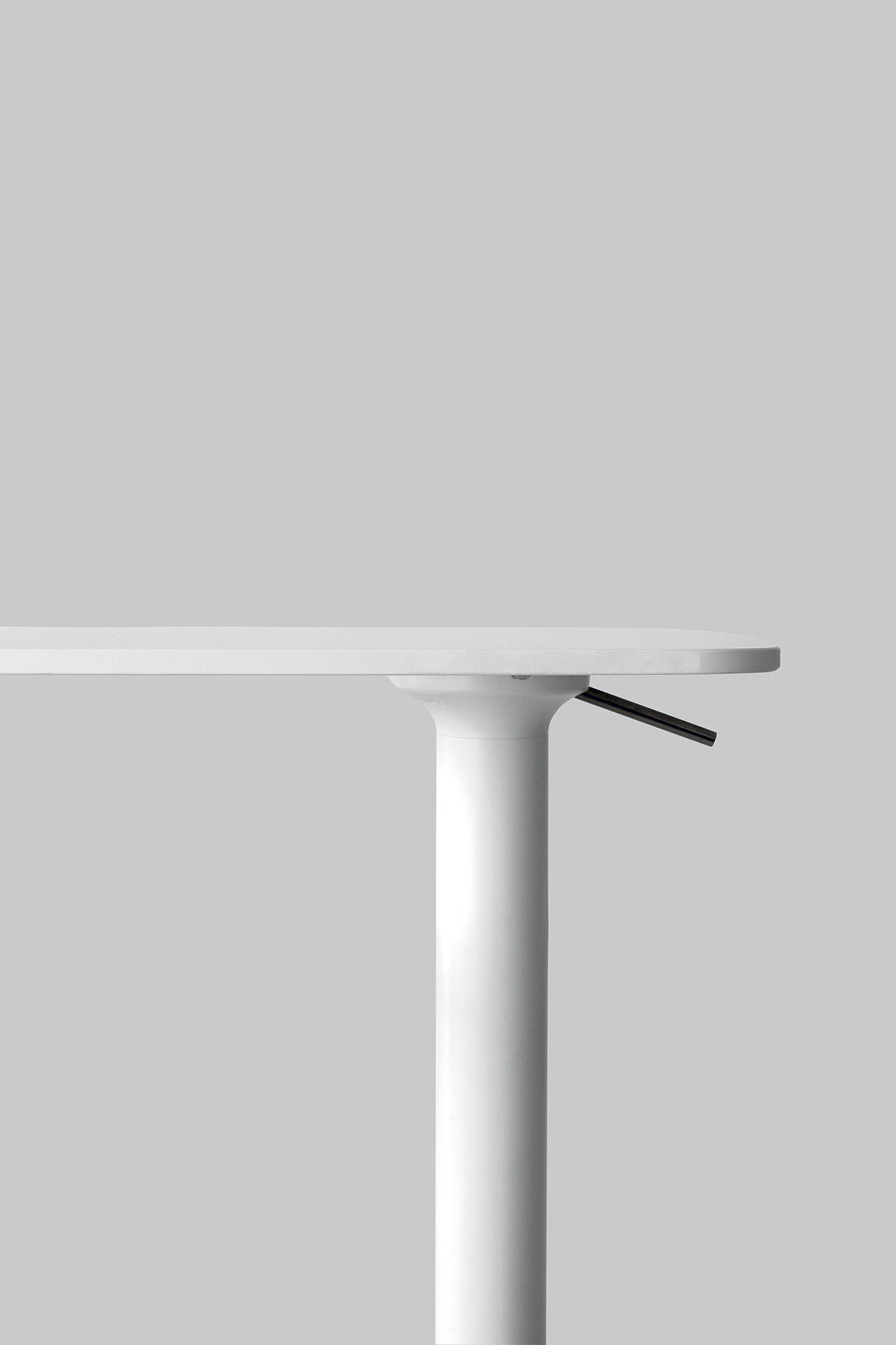 开云（中国） - 桌几|茶几/边几|办公家具|设计师家具|YO 茶几/边几