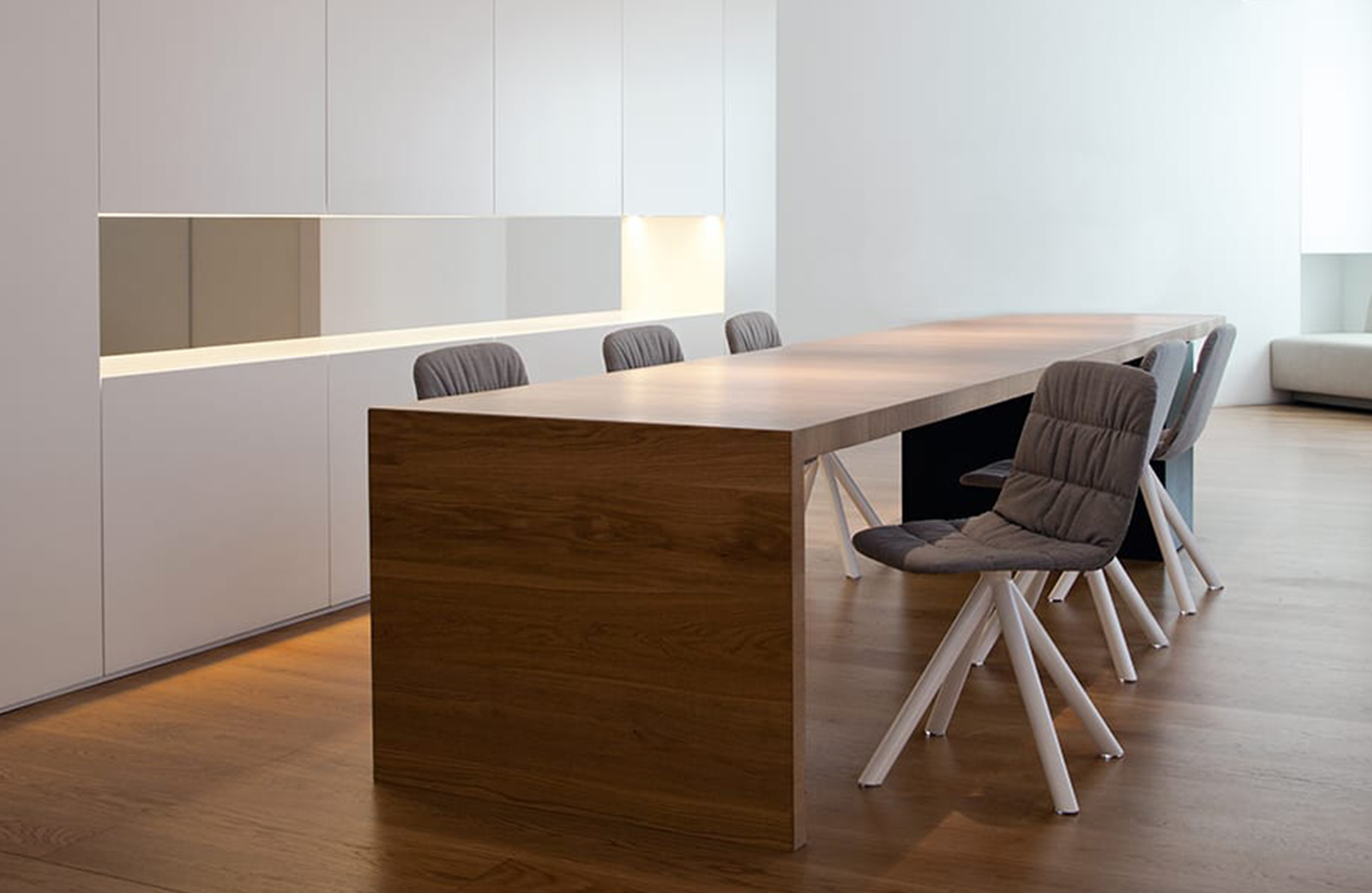 开云（中国） - 坐具|休闲椅|办公家具|设计师家具|Maarten休闲椅