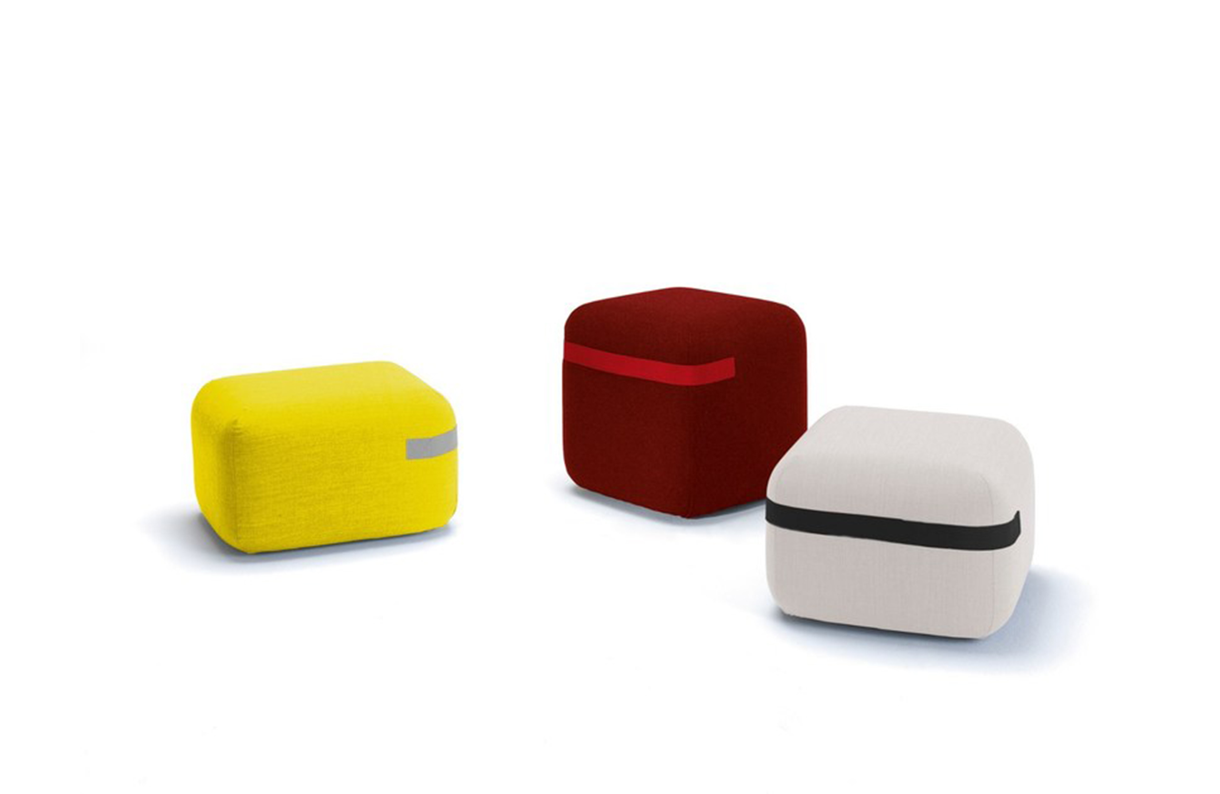 开云（中国） - 坐具|吧椅/凳子|办公家具|设计师家具|SEASON 坐垫凳/矮凳