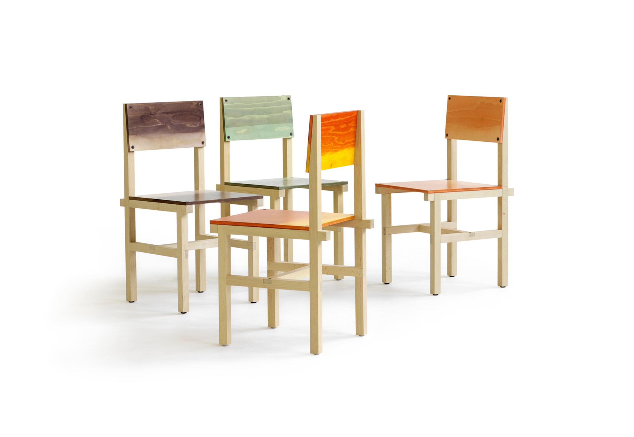 开云（中国） - 坐具|休闲椅|办公家具|设计师家具|Rohsska 木椅