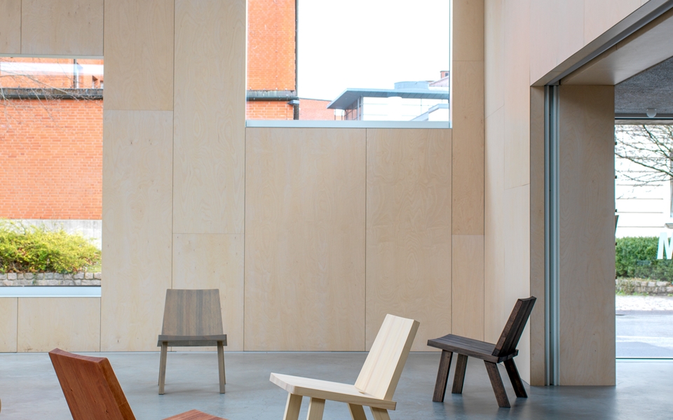 开云（中国） - 坐具|休闲椅|办公家具|设计师家具|PINZO 实木椅