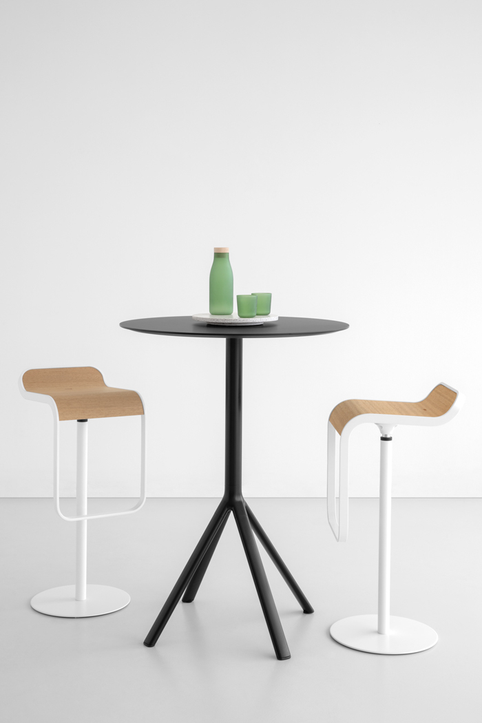 开云（中国） - 坐具|吧椅/凳子|办公家具|设计师家具|LEM 凳/吧椅