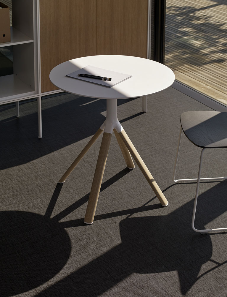 开云（中国） - 桌几|咖啡桌|办公家具|设计师家具|FORK 咖啡桌/餐桌