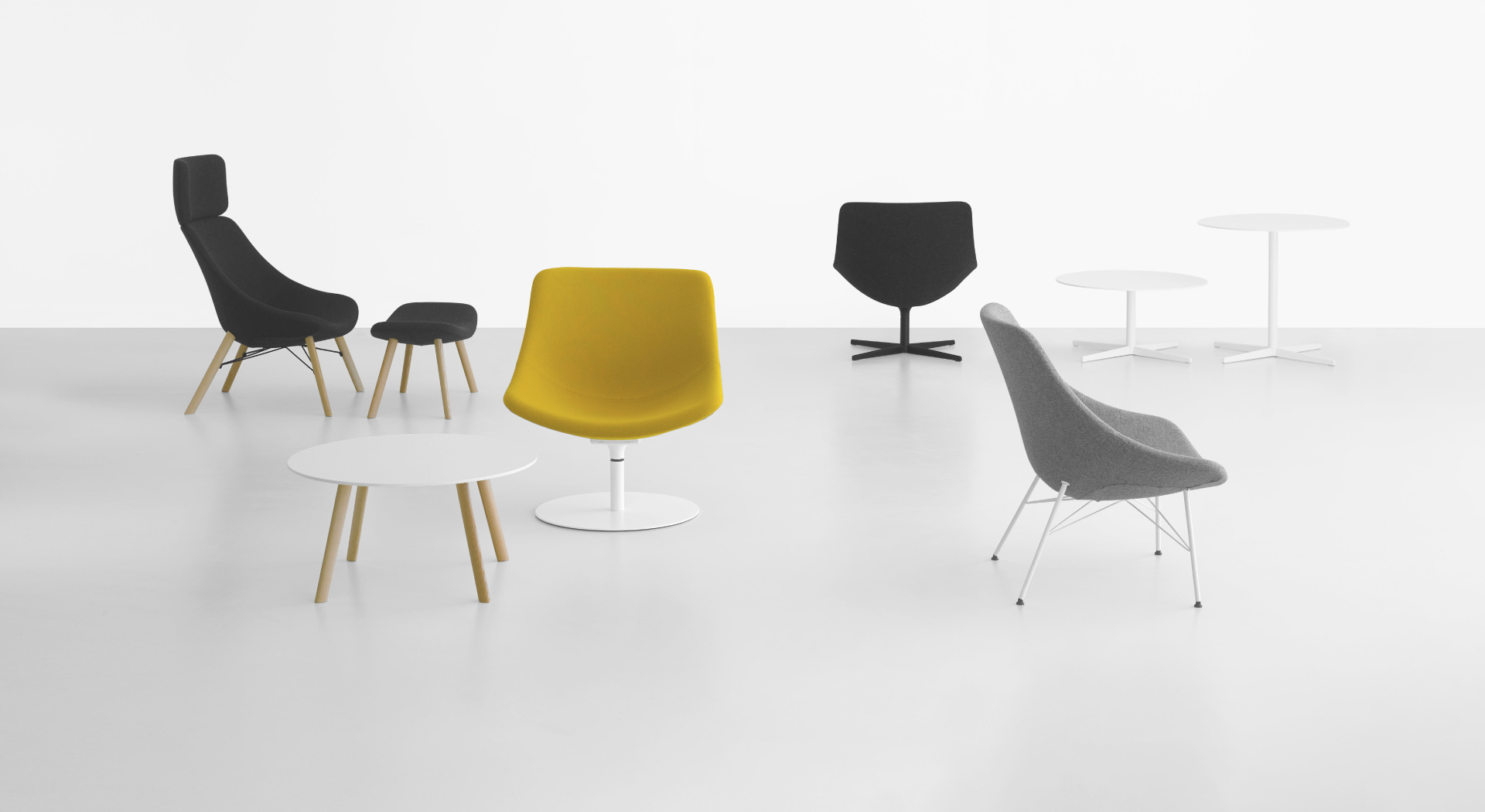 开云（中国） - 桌几|茶几/边几|办公家具|设计师家具|AUKI 茶几