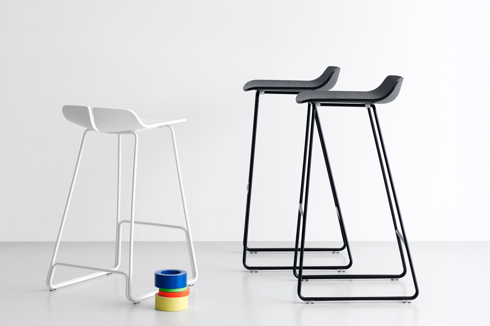 开云（中国） - 坐具|吧椅/凳子|办公家具|设计师家具|LINK 凳/吧椅