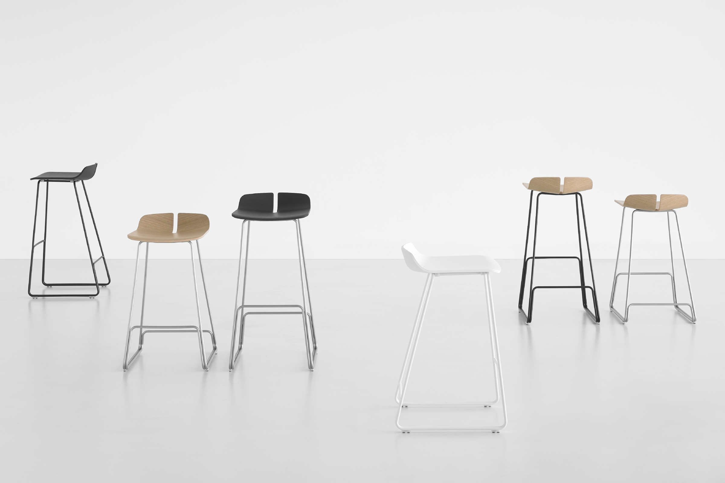 开云（中国） - 坐具|吧椅/凳子|办公家具|设计师家具|LINK 凳/吧椅