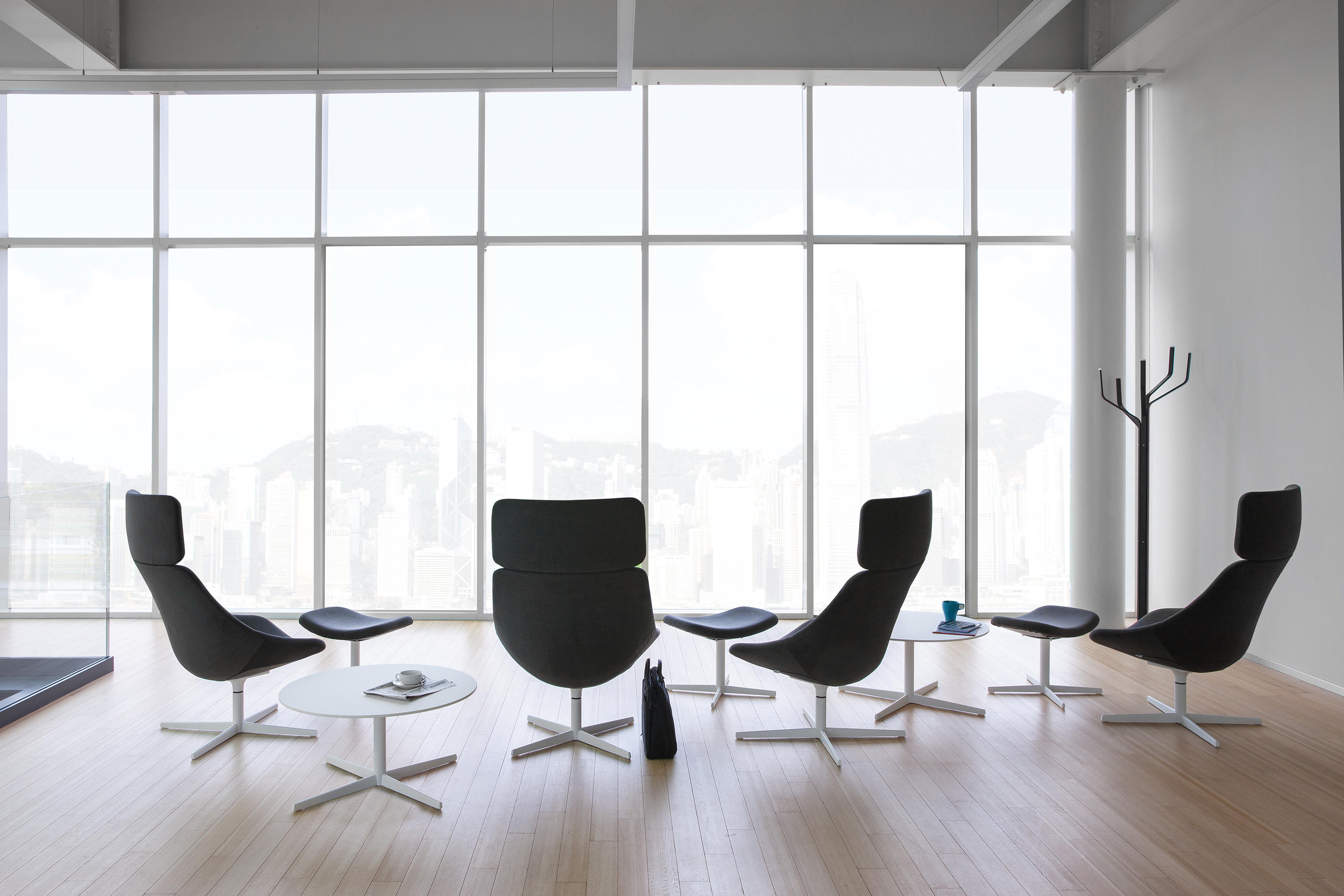 开云（中国） - 坐具|休闲椅|办公家具|设计师家具|AUKI 休闲椅