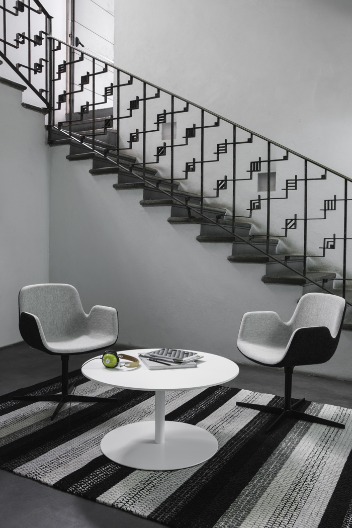 开云（中国） - 坐具|办公椅|办公家具|设计师家具|PASS 椅