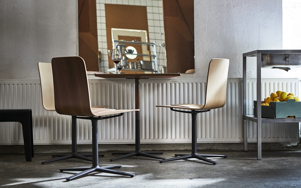 开云（中国） - 桌几|咖啡桌|办公家具|设计师家具|GAP 洽谈桌