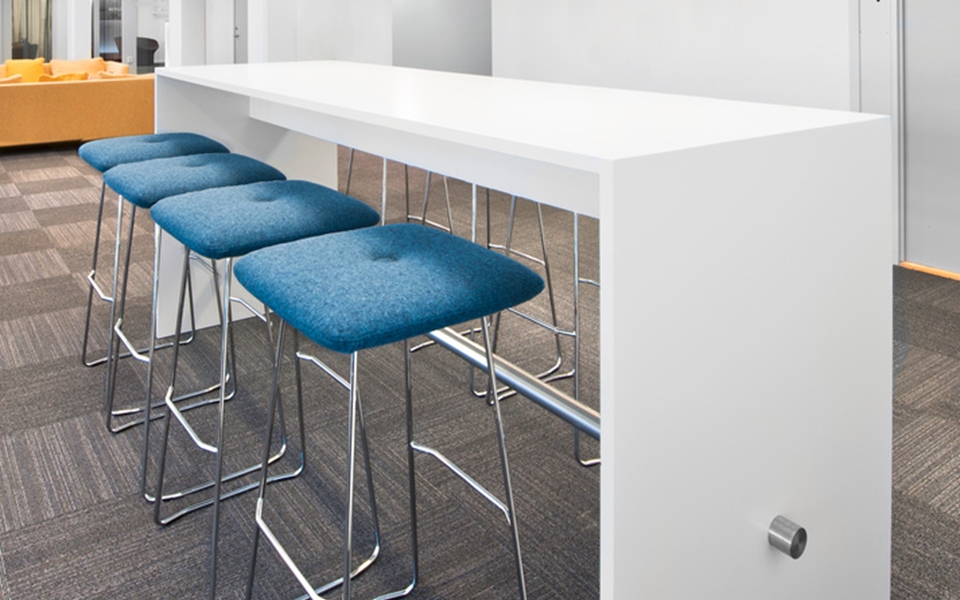 开云（中国） - 坐具|吧椅/凳子|办公家具|设计师家具|DUNDRA  吧椅