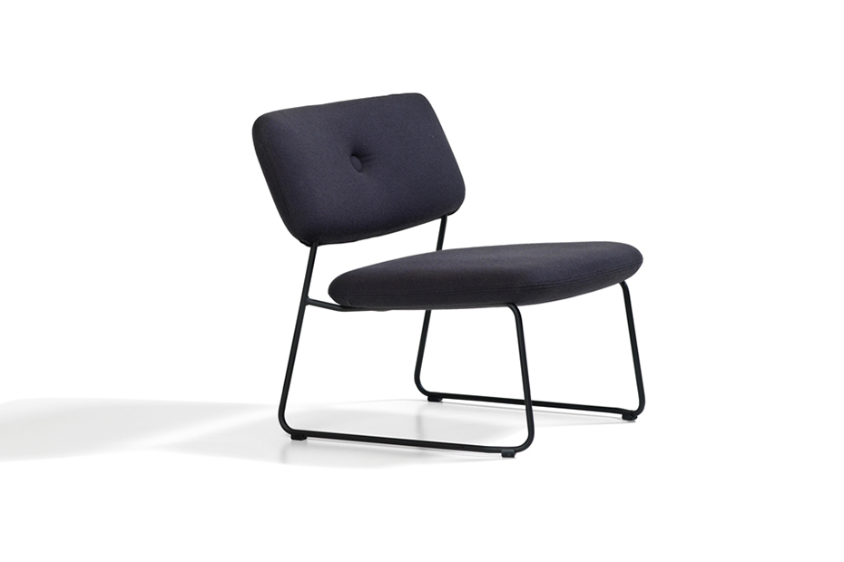 开云（中国） - 坐具|沙发|办公家具|设计师家具|DUNDRA  沙发椅