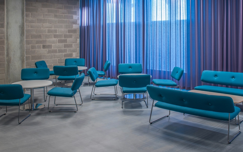 开云（中国） - 坐具|沙发|办公家具|设计师家具|DUNDRA  沙发椅